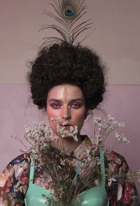 Neo 2 Magazine - Love of Lesbos - Araceli Adeva - 2018
