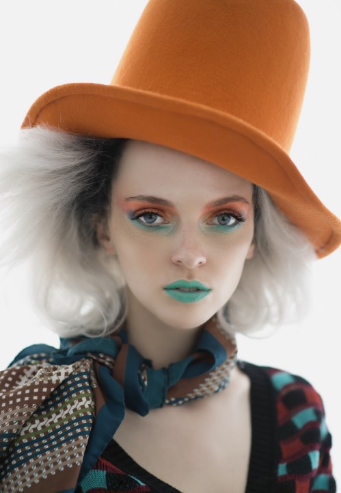 Amenity Fashion Magazine - Estoy hecha un cuadro - Araceli Adeva - 2018
